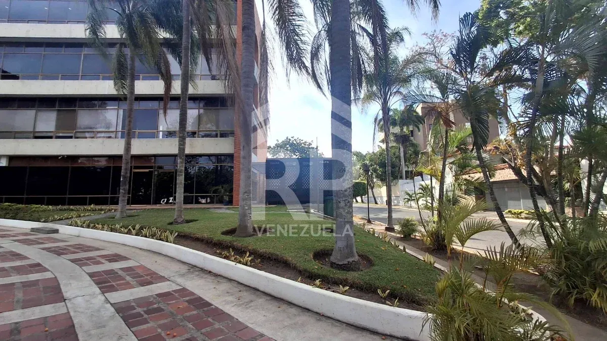  CRL-023 Local en Venta en el CC Dalfa, Barquisimeto Edo Lara - 16