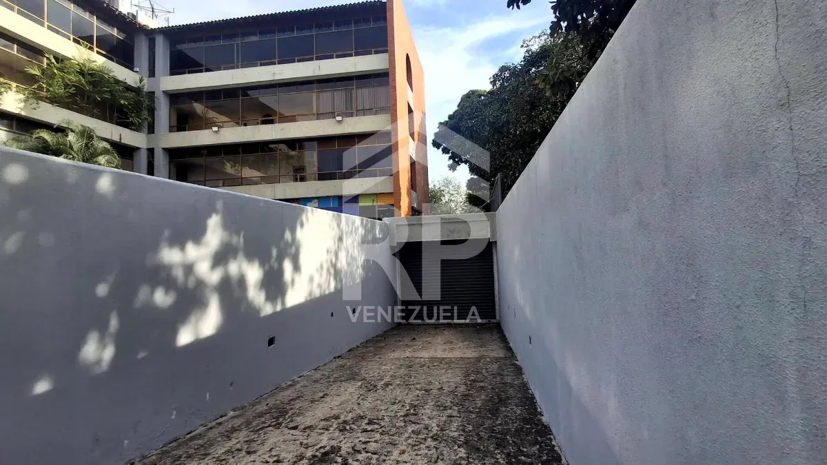  CRL-023 Local en Venta en el CC Dalfa, Barquisimeto Edo Lara - 18