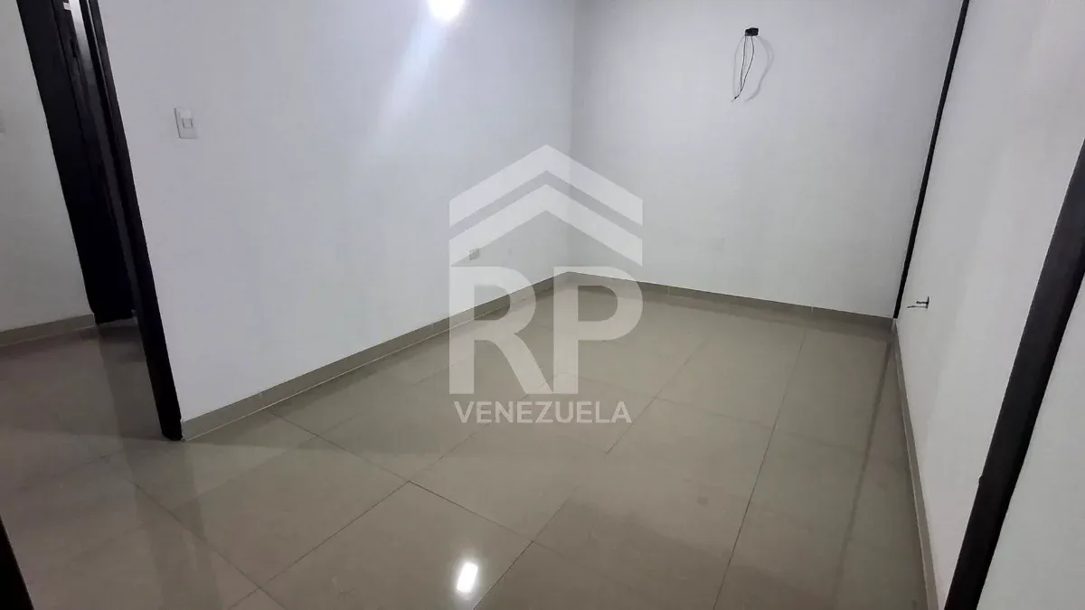 CRL-024 Oficinas en Alquiler en el Centro Oeste de Barquisimeto, Lara - 5
