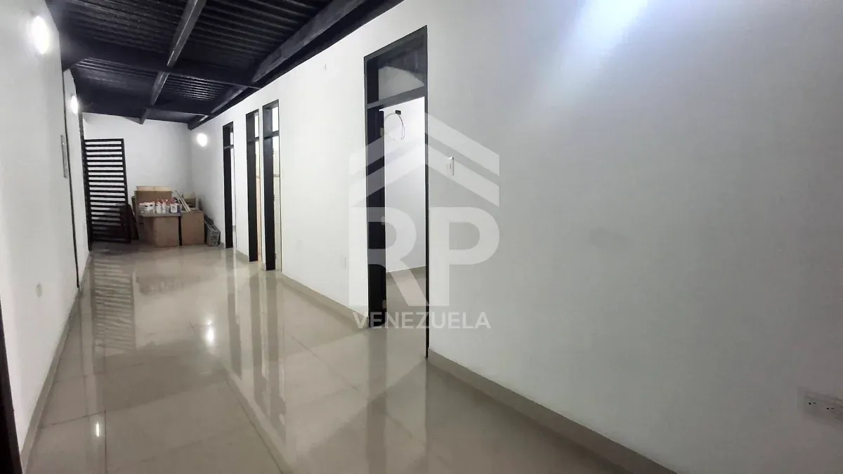 CRL-024 Oficinas en Alquiler en el Centro Oeste de Barquisimeto, Lara - 8
