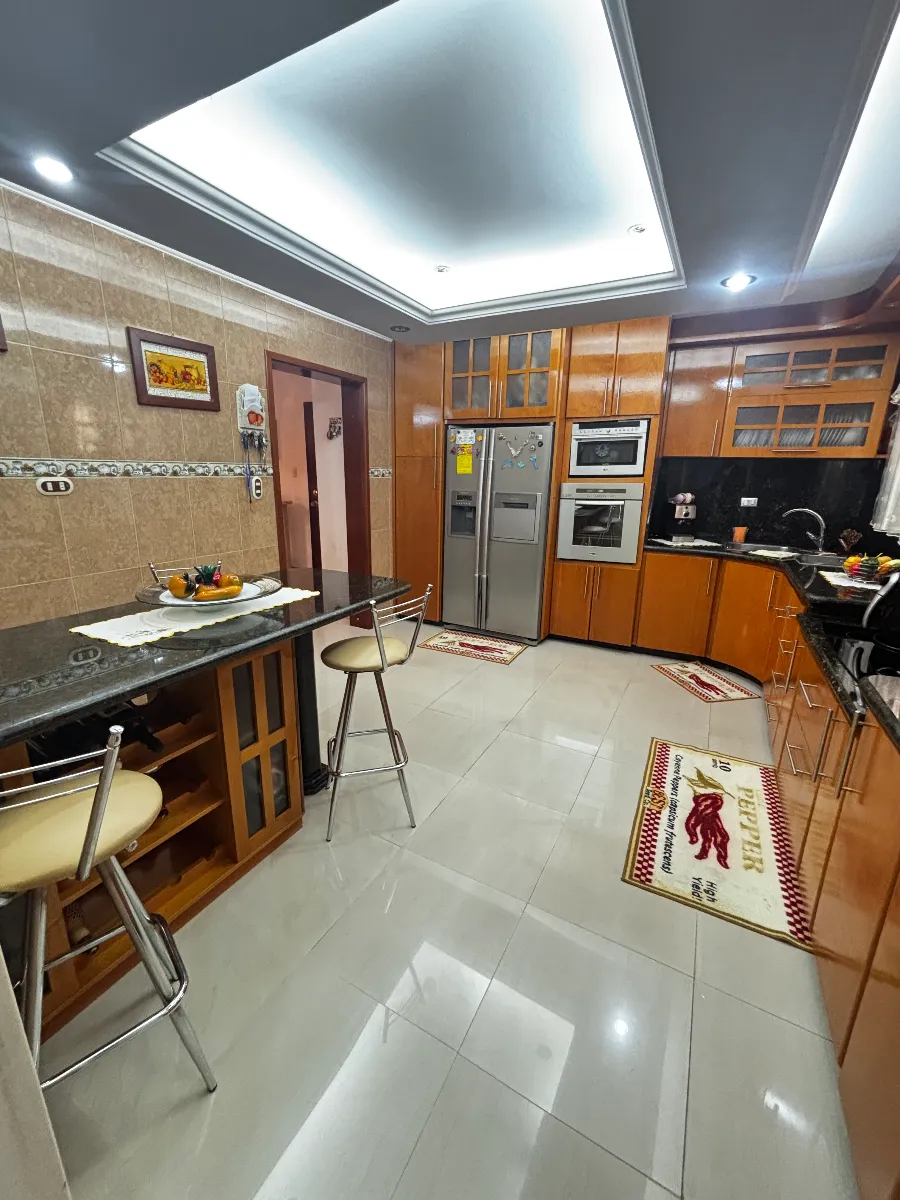 En Venta Casa Quinta en El Limón Maracay  - 2