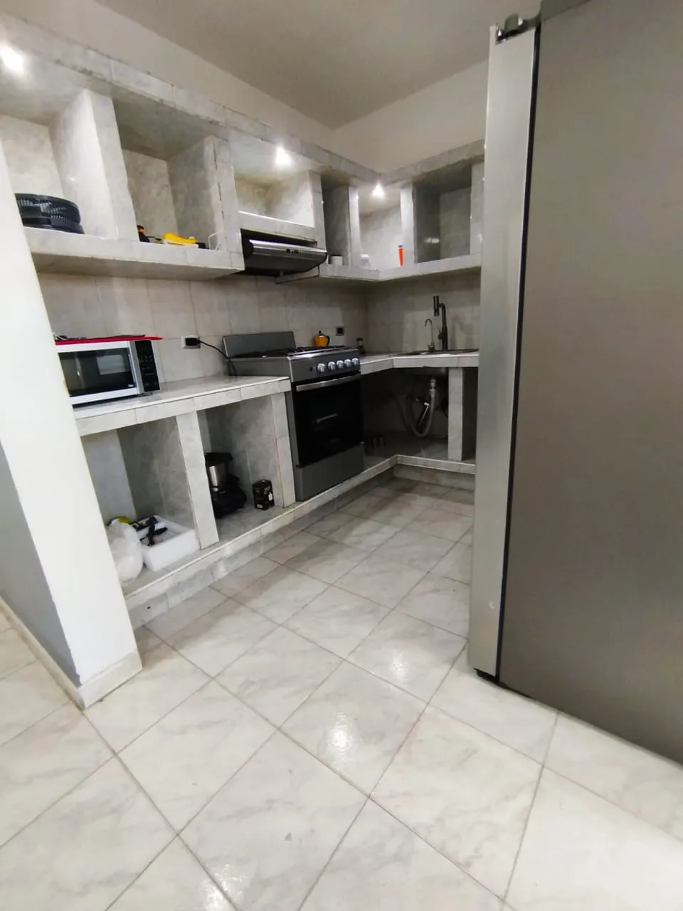 Venta Apartamento en Residencia White Point Maracay - 3