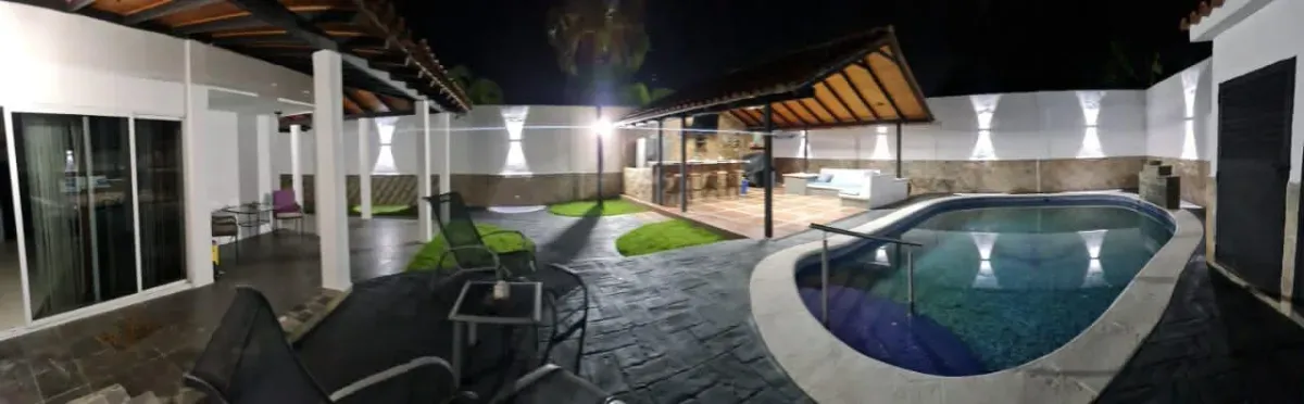 Hermosa casa con Piscina en San Diego tu refugio 0412-6828375 tiene todo lo que buscas... - 3