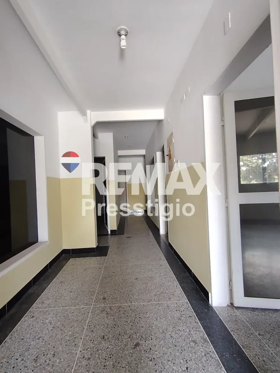 🏢 ¡OPORTUNIDAD ÚNICA DE INVERSIÓN EN LAGUNILLAS! 🏢 - 2