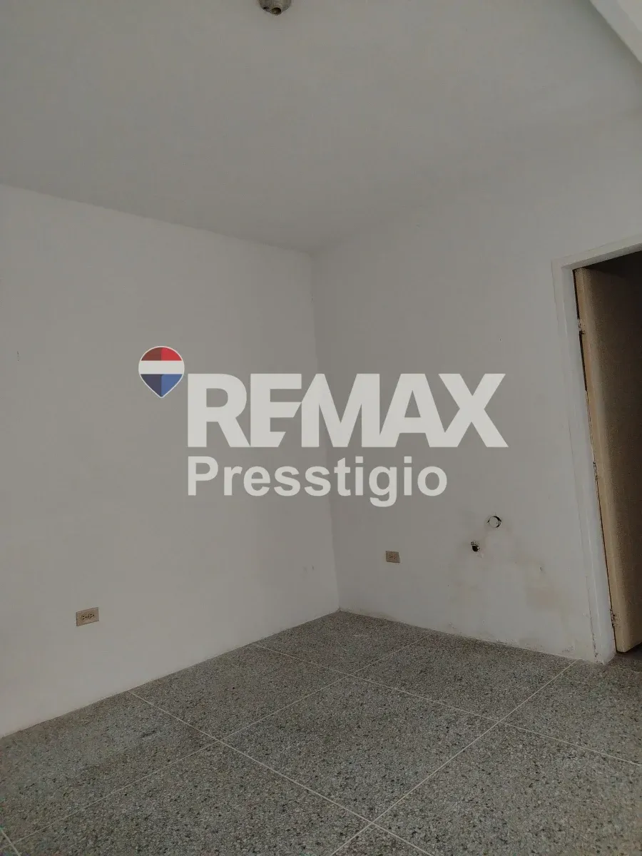 🏢 ¡OPORTUNIDAD ÚNICA DE INVERSIÓN EN LAGUNILLAS! 🏢 - 8