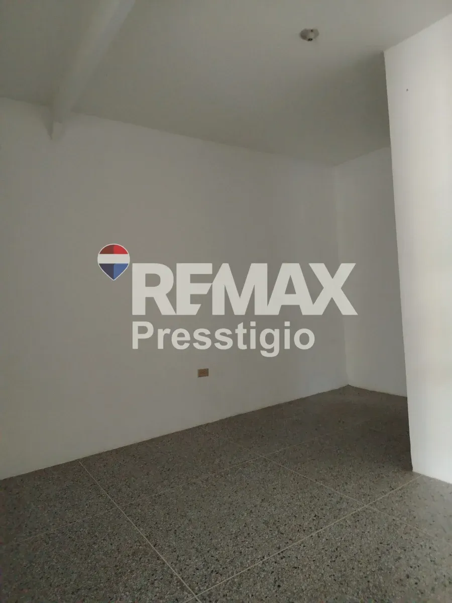 🏢 ¡OPORTUNIDAD ÚNICA DE INVERSIÓN EN LAGUNILLAS! 🏢 - 10