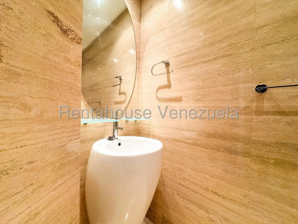 Bello, Diafano y Amplio Apartamento en Venta Los Samanes, Caracas - 3