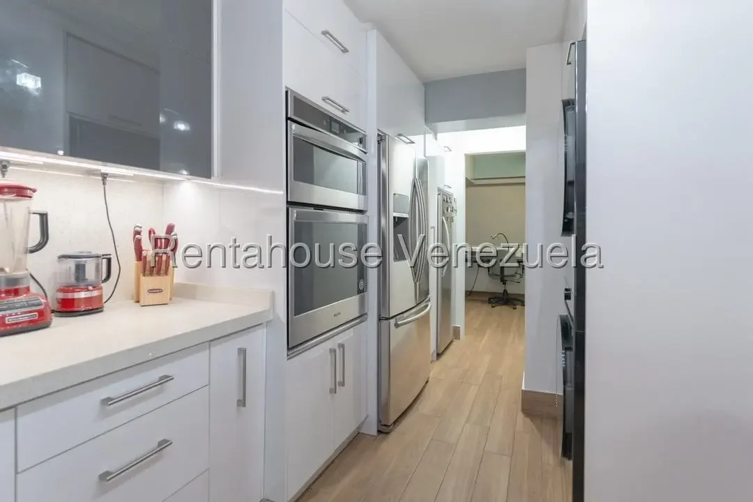 Cómodo y Acogedor Apartamento En Venta Los Chaguaramos, Caracas. Conjunto Residencial Reciente Data - 4