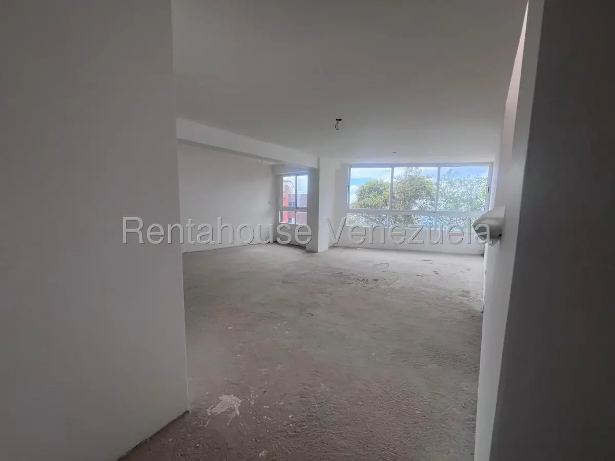 Amplio y A Estrenar Apartamento Dúplex En Venta Llano Alto, Carrizal Altos MIrandinos  - 2