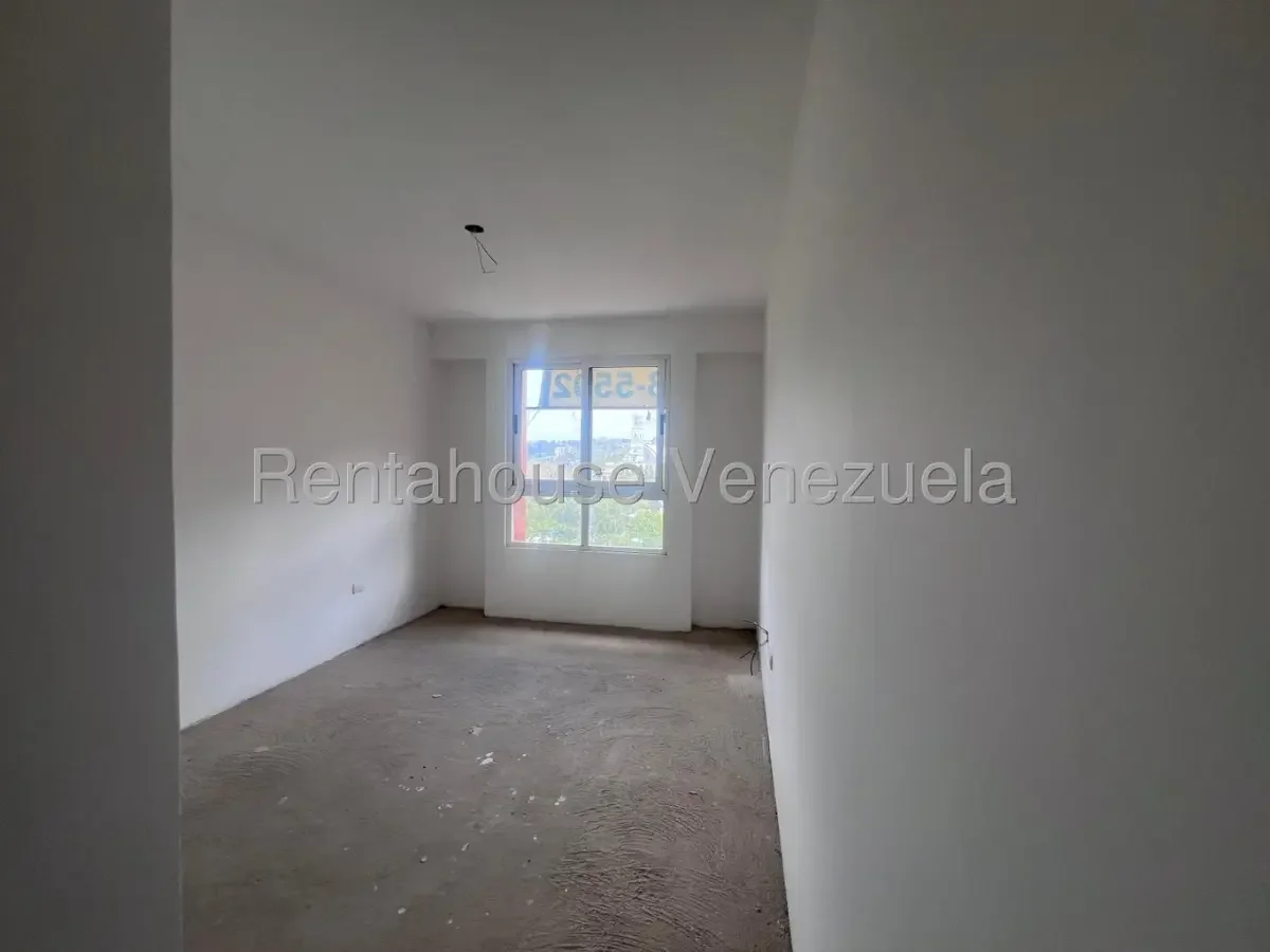 Amplio y A Estrenar Apartamento Dúplex En Venta Llano Alto, Carrizal Altos MIrandinos  - 5