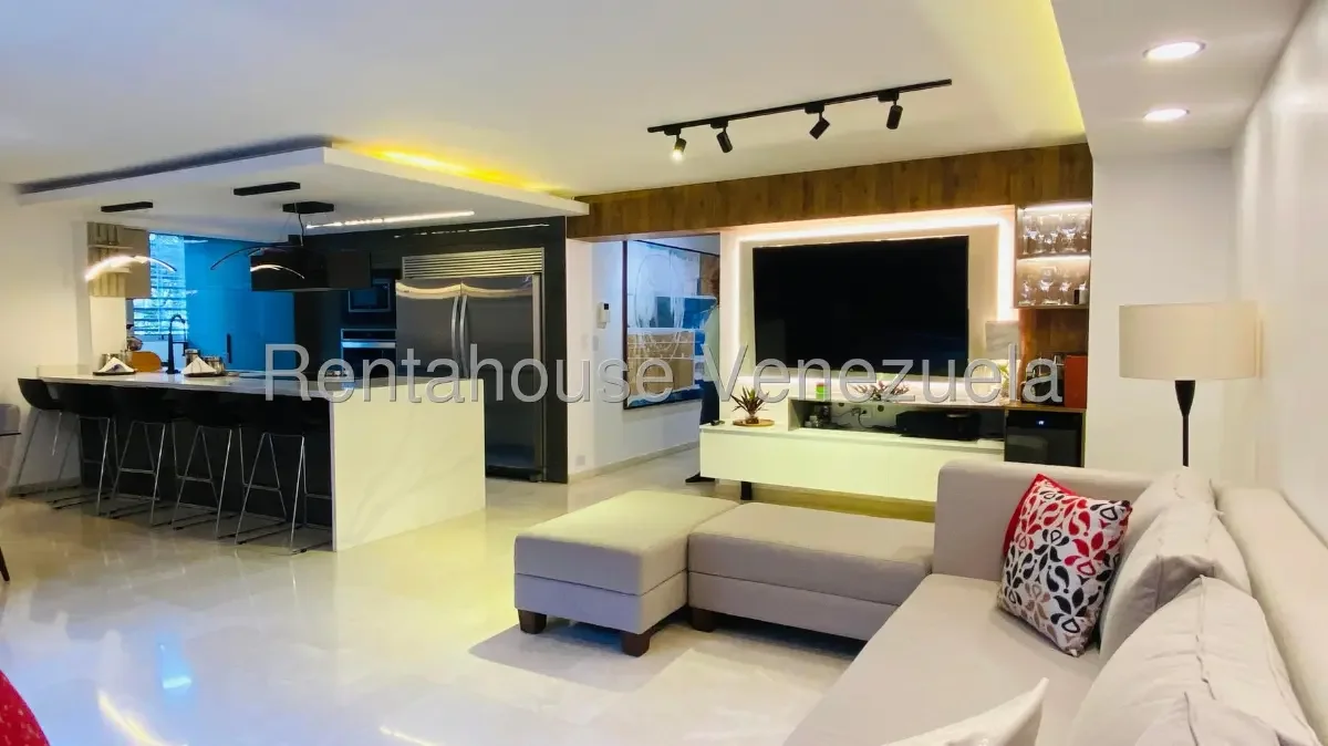 Bellisímo Apartamento Dúplex Remodelado En Venta Caracas - 7