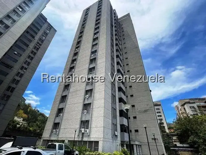 Bello y Amplio Apartamento En Venta La Boyera, Caracas