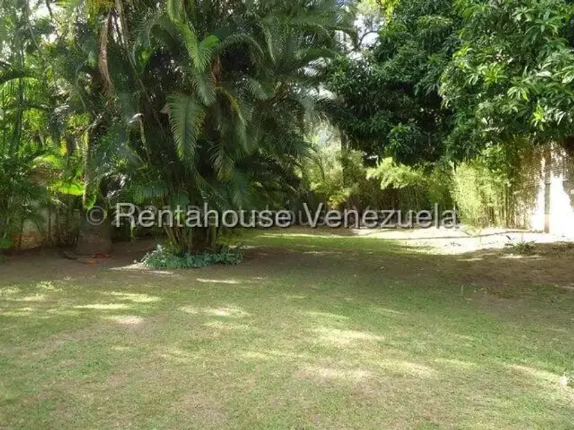 Bello y Amplio Apartamento En Venta Alta Florida, Caracas