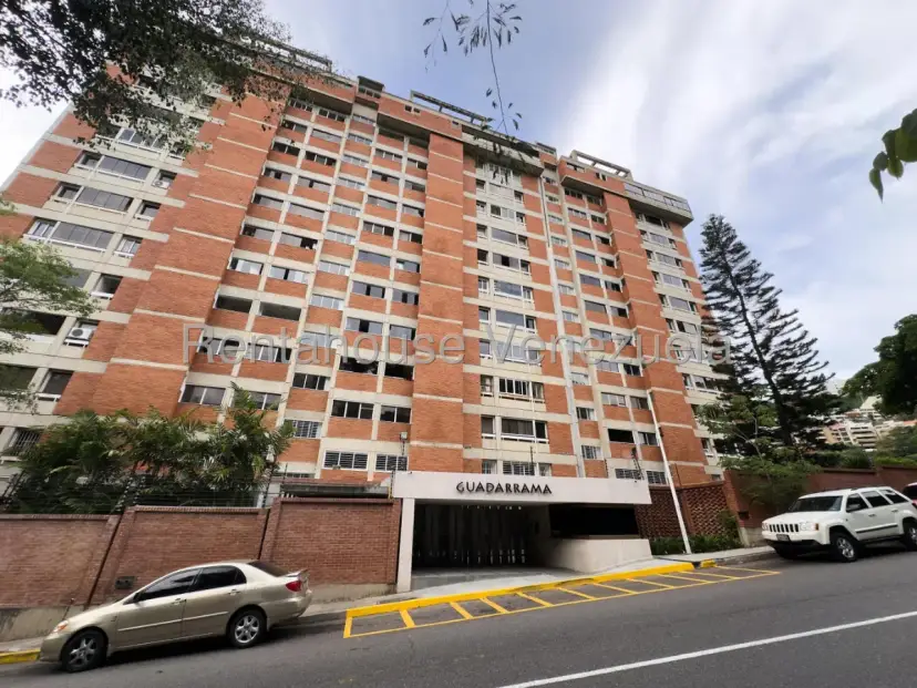 Bello y Amplio Apartamento en Alquiler Santa Rosa de Lima, Caracas 