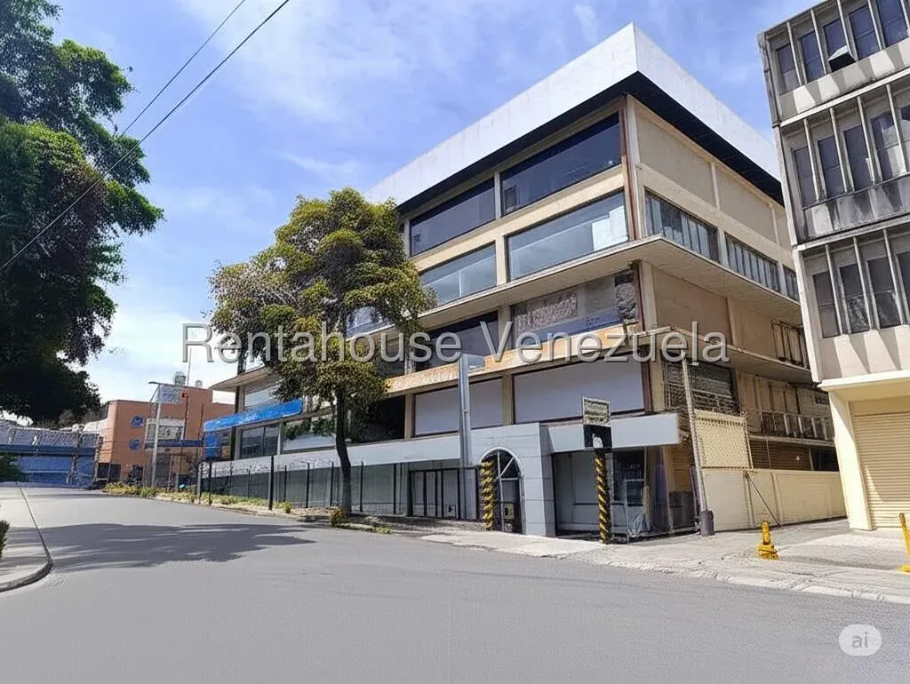 Excelente Local / Deposito En Alquiler Con Oficinas en Boleita Norte 26-12036