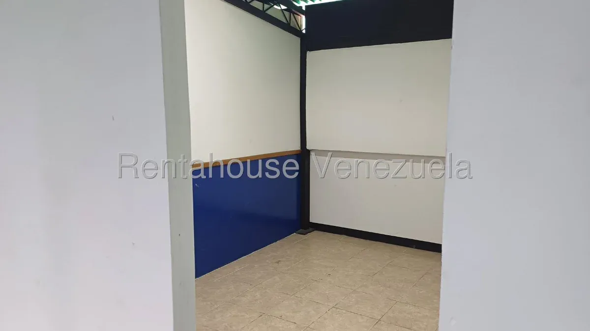Excelente Galpon - Deposito en Alquiler Boleita Norte Caracas 26-21247 - 7