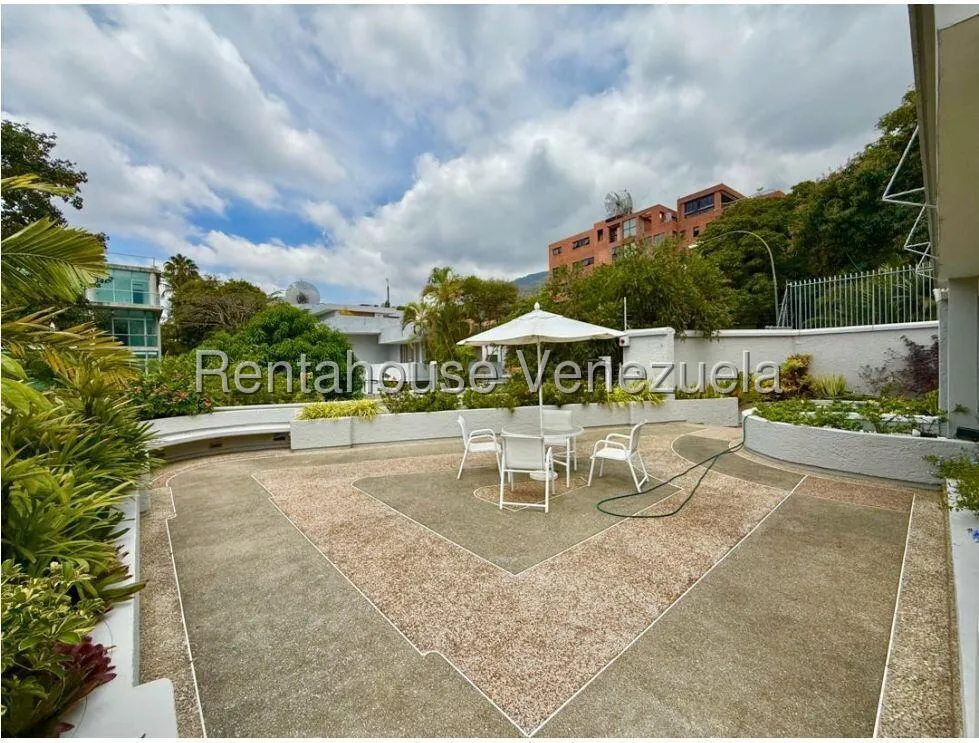 Venta Casa Quinta en Altamira con financiamiento  - 12
