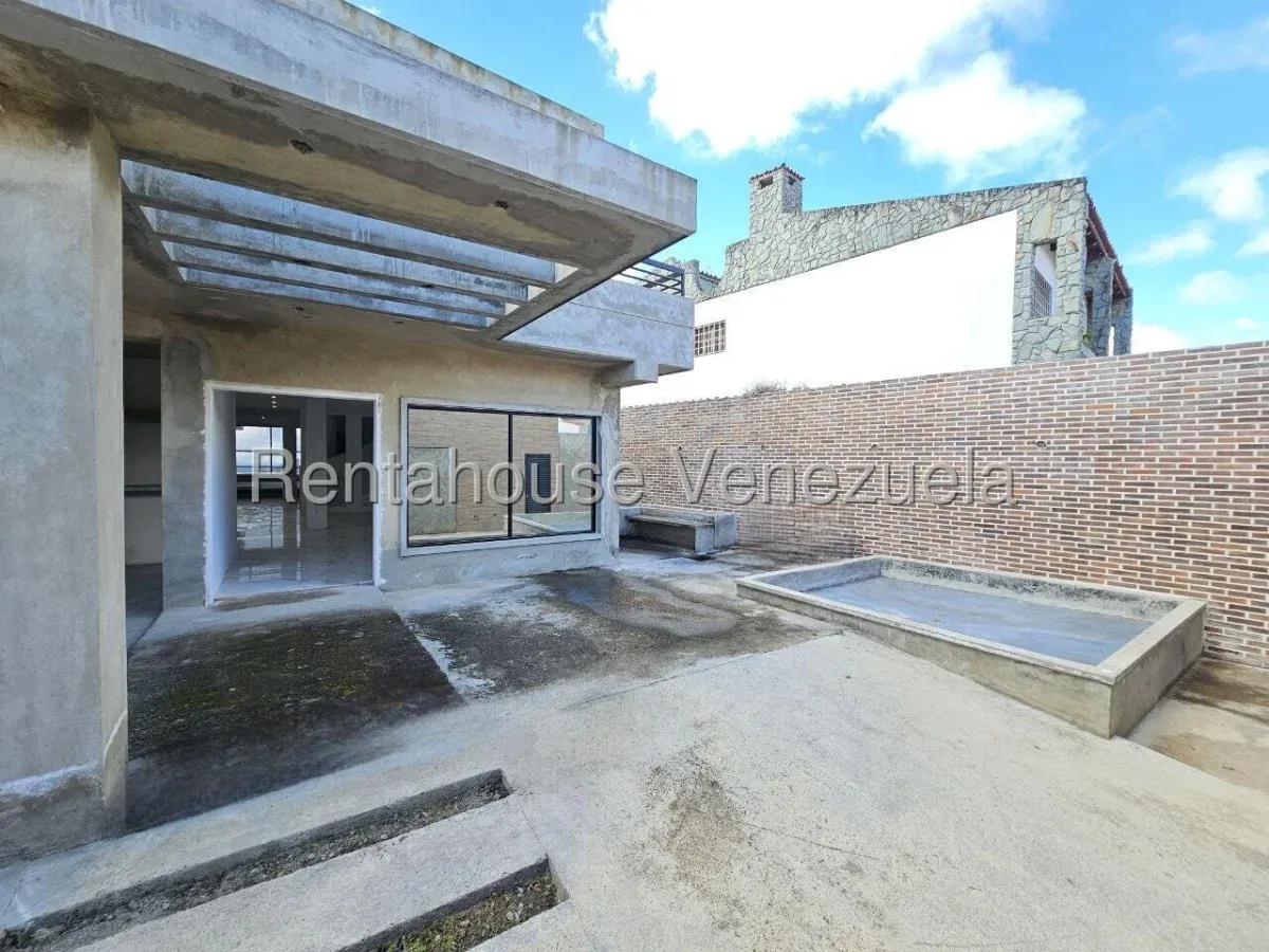 VENTA CASA OBRA GRIS COLINAS DE CARRIZAL, BAJA DE PRECIO  - 5