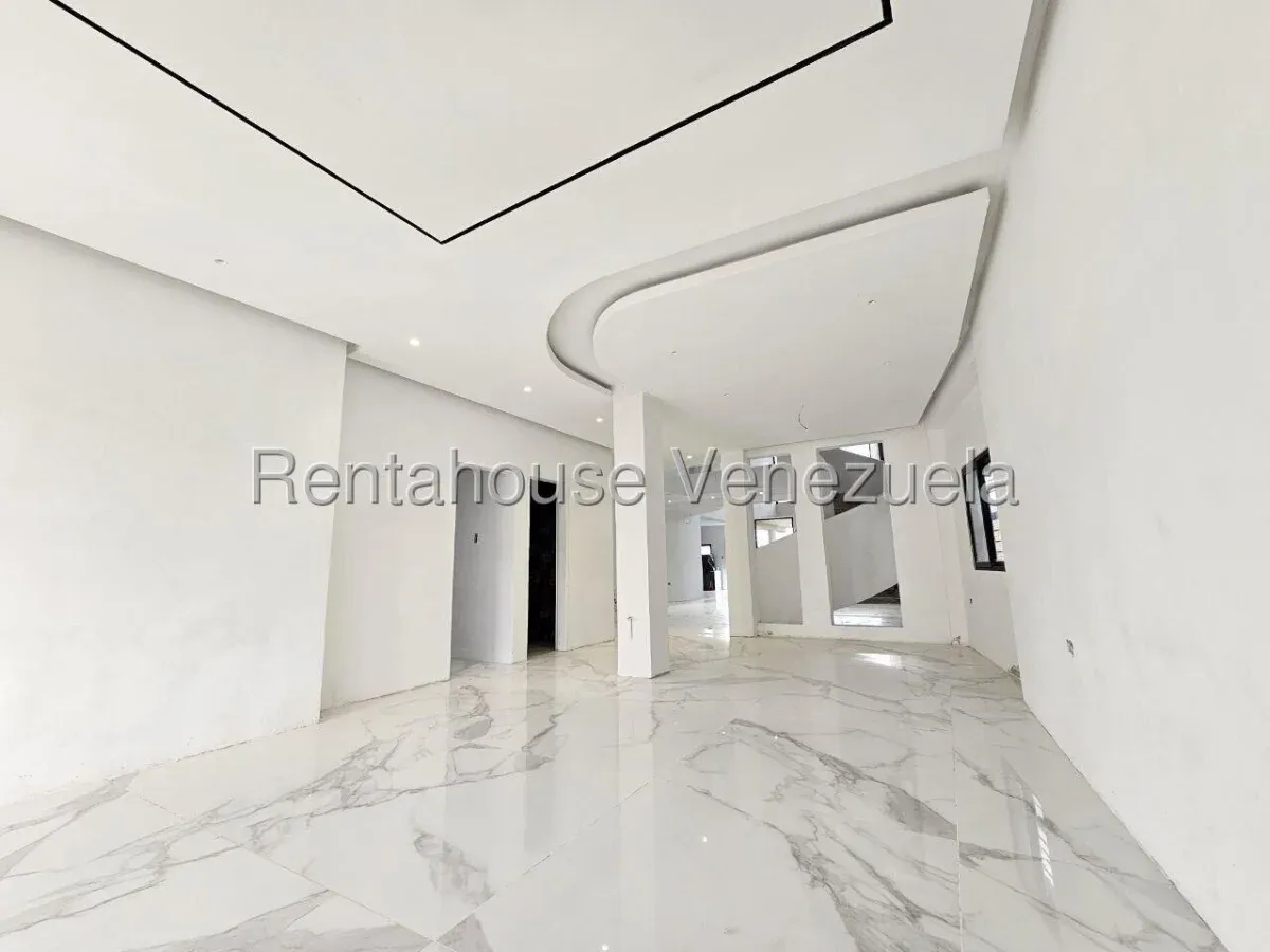 VENTA CASA OBRA GRIS COLINAS DE CARRIZAL, BAJA DE PRECIO  - 7