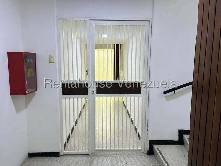 Apartamento remodelado en venta Urbanización Chuao  - 3
