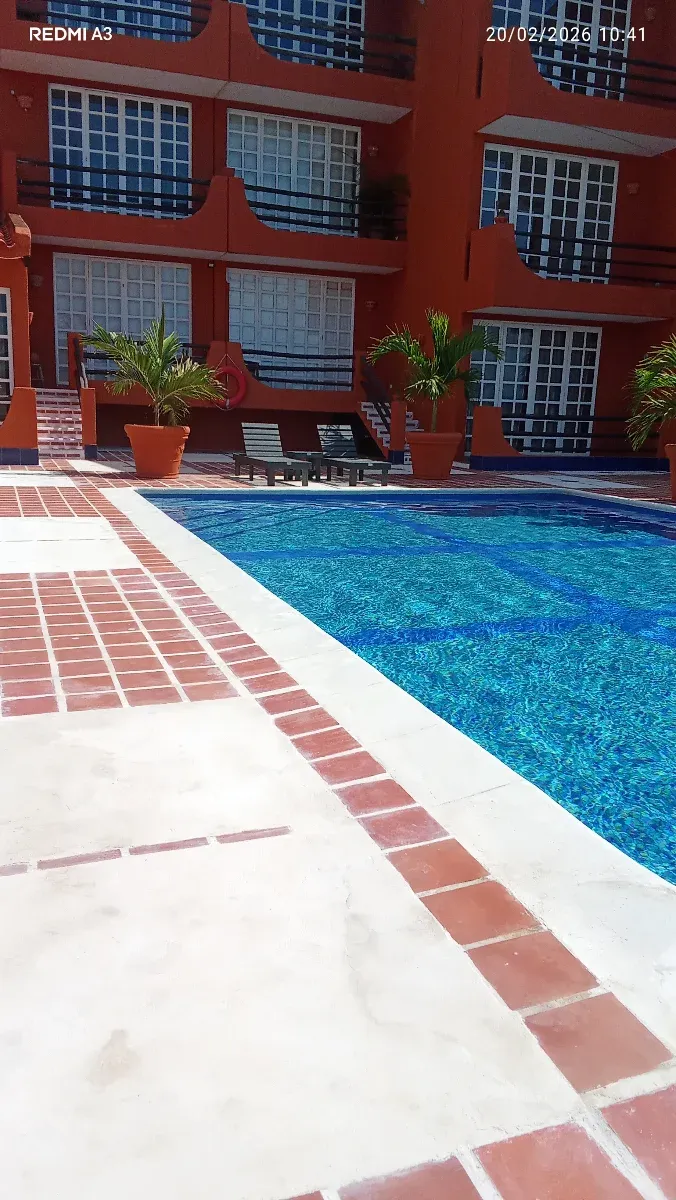 Hermoso apartamento con vista al mar y salida a la piscina directo  - 12