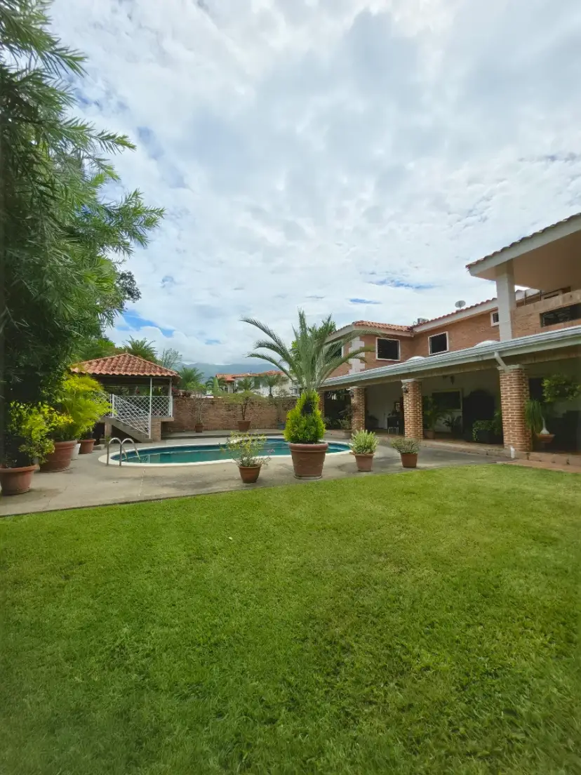 Espectacular Casa en Venta en Villas de San Diego Country Club, Valencia, Carabobo