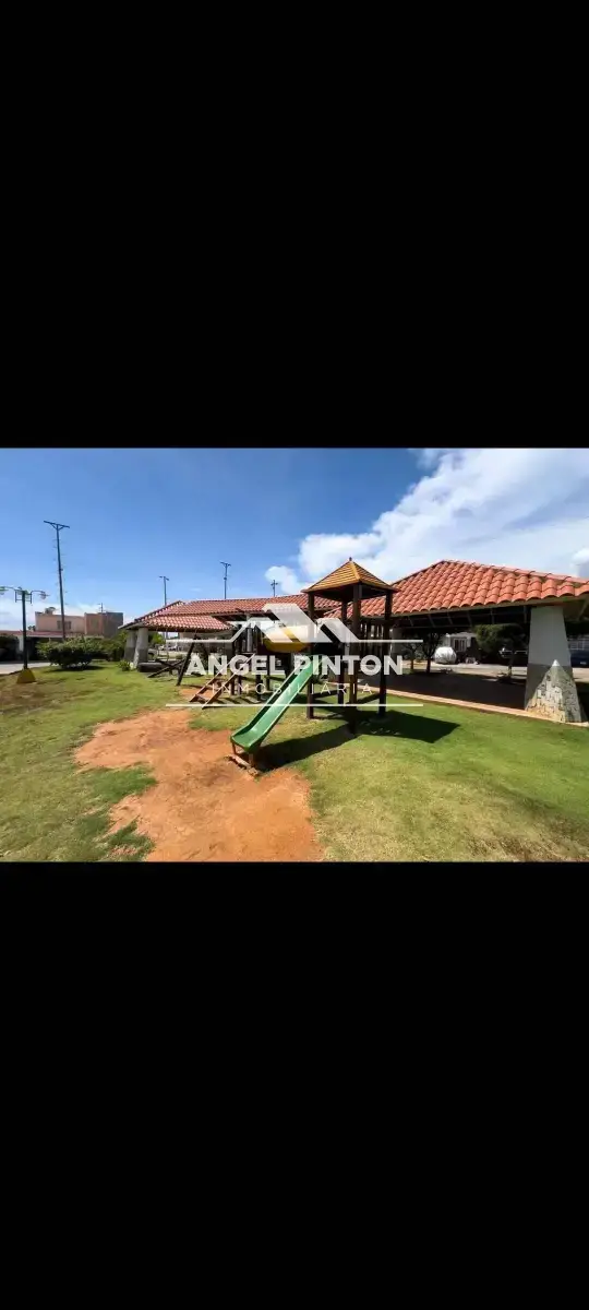 CASA VENTA VILLA ANAUCO SAN FRANCISCO VENEZUELA API 946191