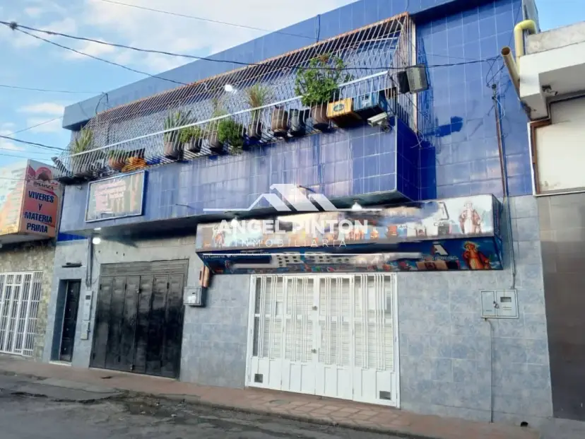 FONDO DE COMERCIO EN VENTA EN CALLE 32 BARQUISIMETO VENEZUELA API 9258