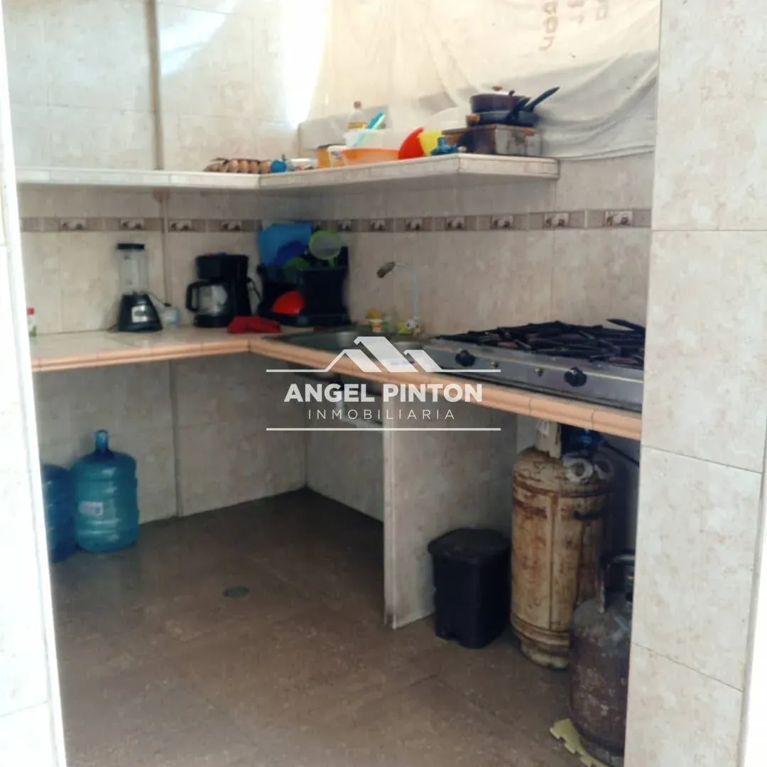 HABITACIÓN ALQUILER ZONA CENTRO BARQUISIMETO VENEZUELA API 518467 - 3