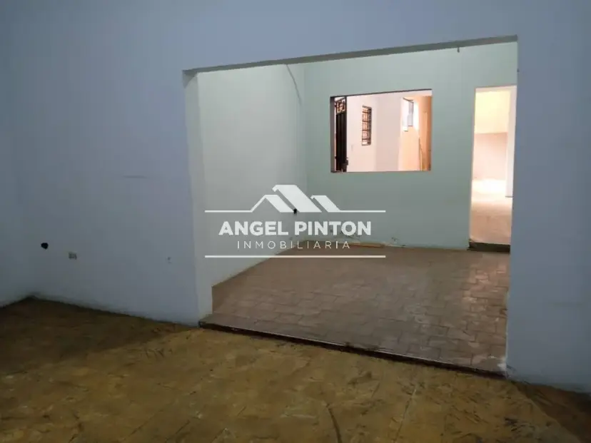 CASA COMERCIAL VENTA/ALQUILER CENTRO BARQUISIMETO API-517231