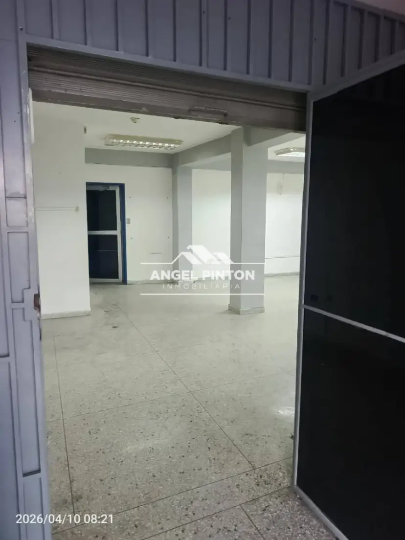 LOCAL COMERCIAL ALQUILER AV 27 ACARIGUA VENEZUELA API 9174