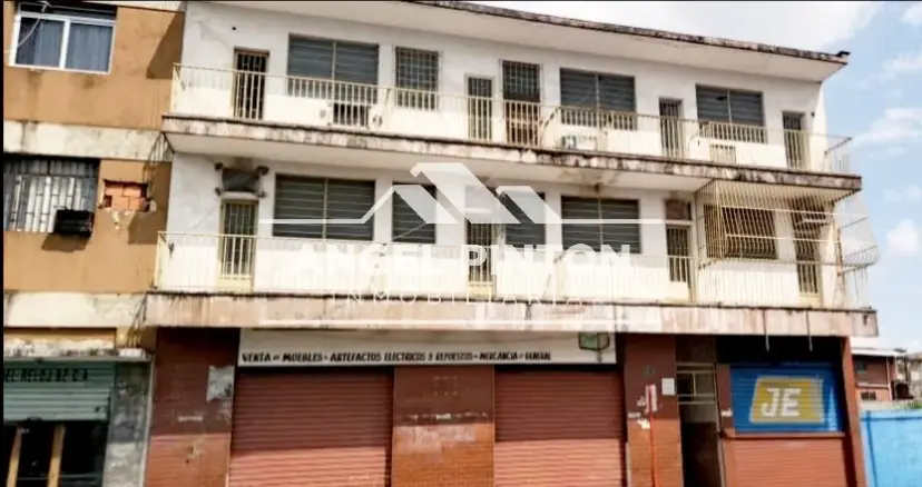 EDIFICIO VENTA AV ALIANZA ACARIGUA VENEZUELA API 8519