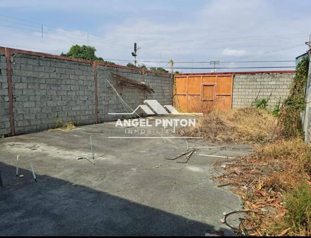 TERRENO COMERCIAL VENTA CALLE 29 CAMPO LINDO CENTRO ACARIGUA API 7250 - 2