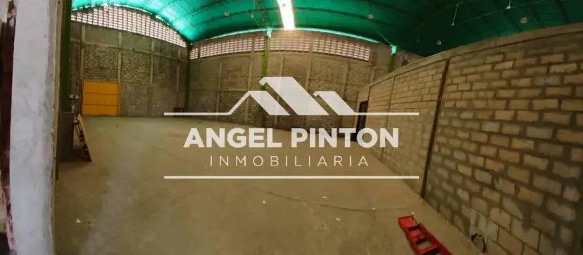 GALPÓN Y OFICINAS ALQUILER AV BELLA VISTA MARACAIBO VENEZUELA API 10231