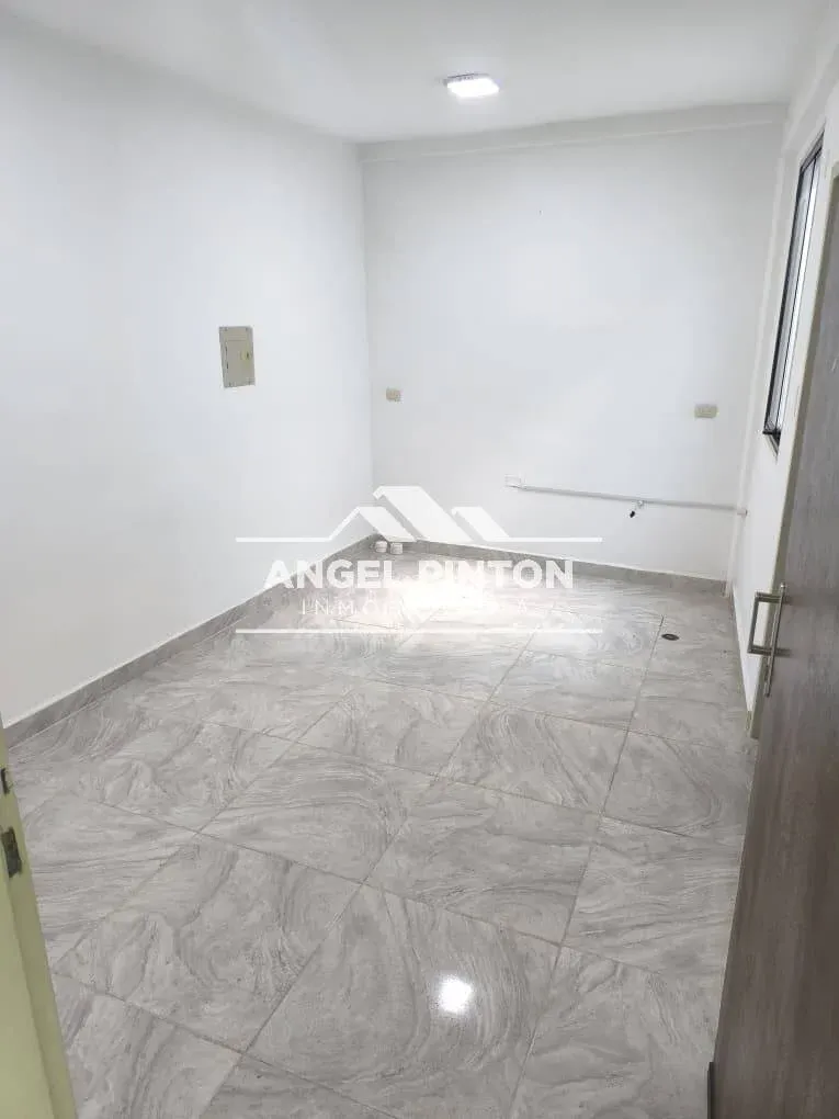 LOCAL COMERCIAL ALQUILER (P3) CARRERA 23 BARQUISIMETO VENEZUELA API 10312