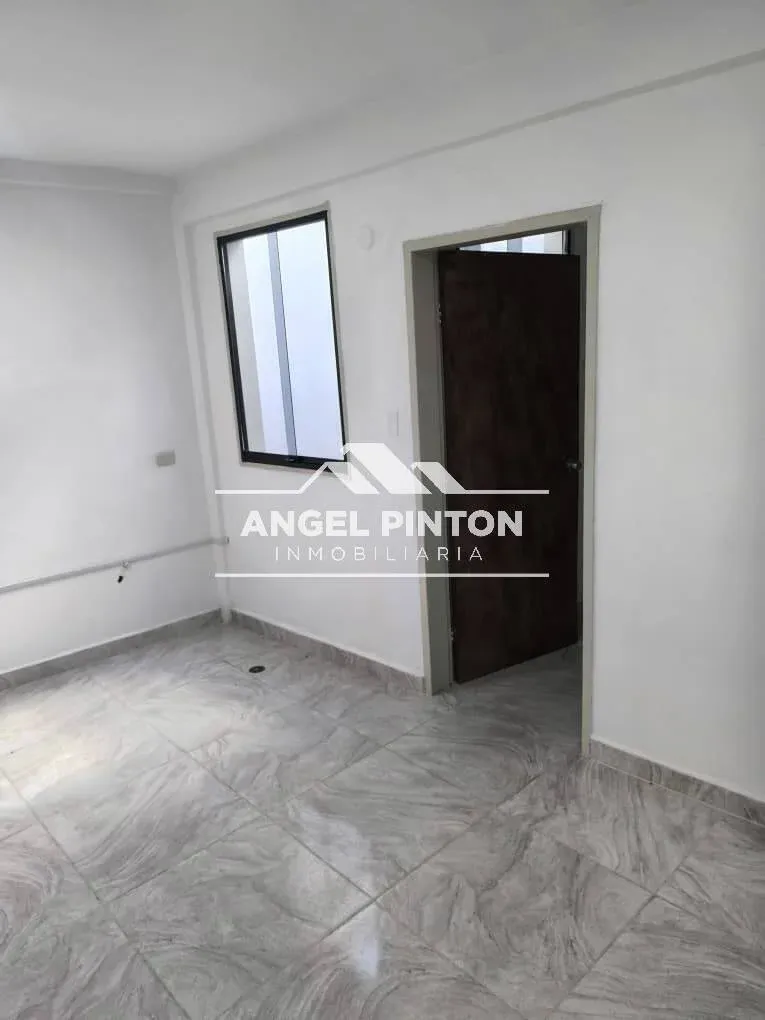 LOCAL COMERCIAL ALQUILER (P3) CARRERA 23 BARQUISIMETO VENEZUELA API 10312 - 2