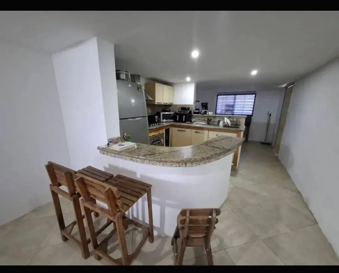 Vendo Town House Urbanización Aguasal, Ciudad Alianza, Guacara, Carabobo - 2