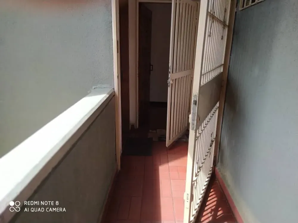 Vendo APTO. Edificio Céntrico a 1 cuadra de Av. Bolívar Norte, Valencia - 12