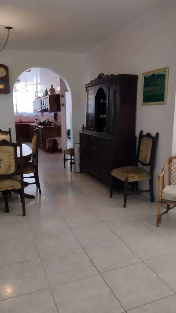 Vendo Apartamento DUPLEX, en Residencias EL PARAISO. Urbanización Lomas del Este. Valencia. Carabobo - 6