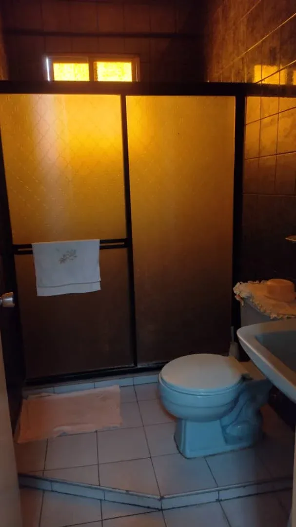 Vendo Apartamento DUPLEX, en Residencias EL PARAISO. Urbanización Lomas del Este. Valencia. Carabobo - 15