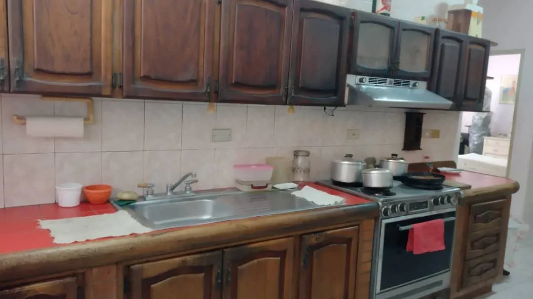 Vendo Apartamento DUPLEX, en Residencias EL PARAISO. Urbanización Lomas del Este. Valencia. Carabobo - 24