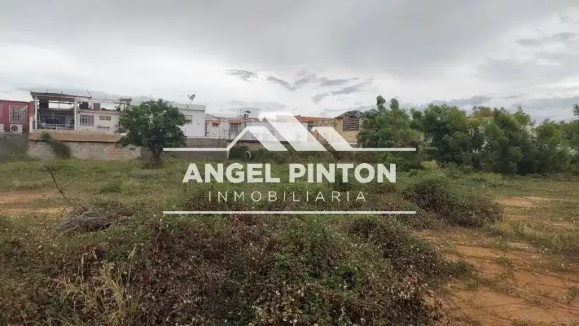TERRENO VENTA LAGO MAR BEACH MARACAIBO VENEZUELA API 9532