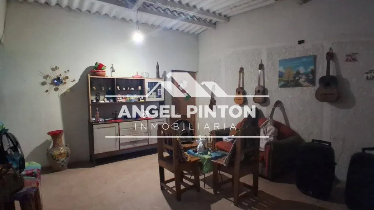 CASA EN VEREDA VENTA SAN JACINTO MARACAIBO VENEZUELA API 9560 - 2