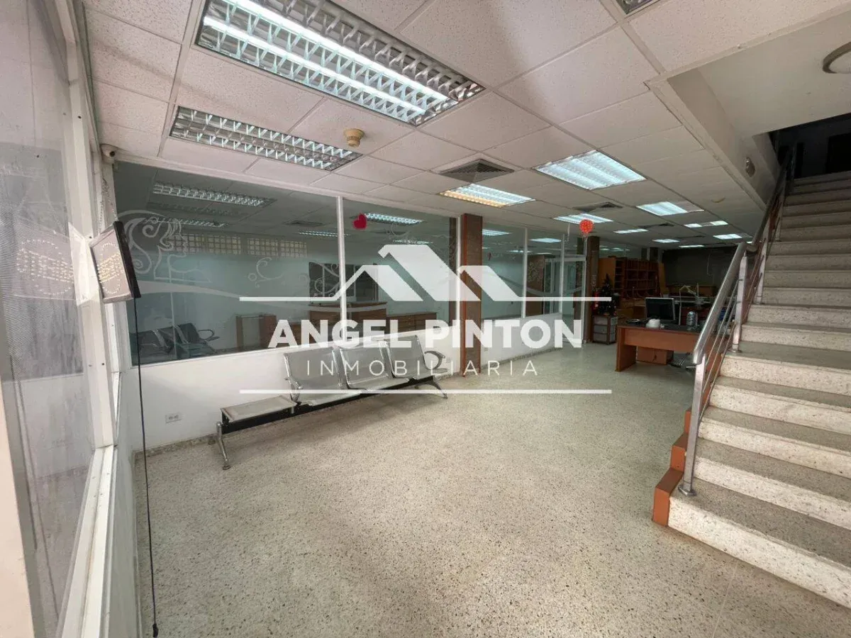 LOCAL COMERCIAL ALQUILER SAN MIGUEL MARACAIBO VENEZUELA API 9548 - 4
