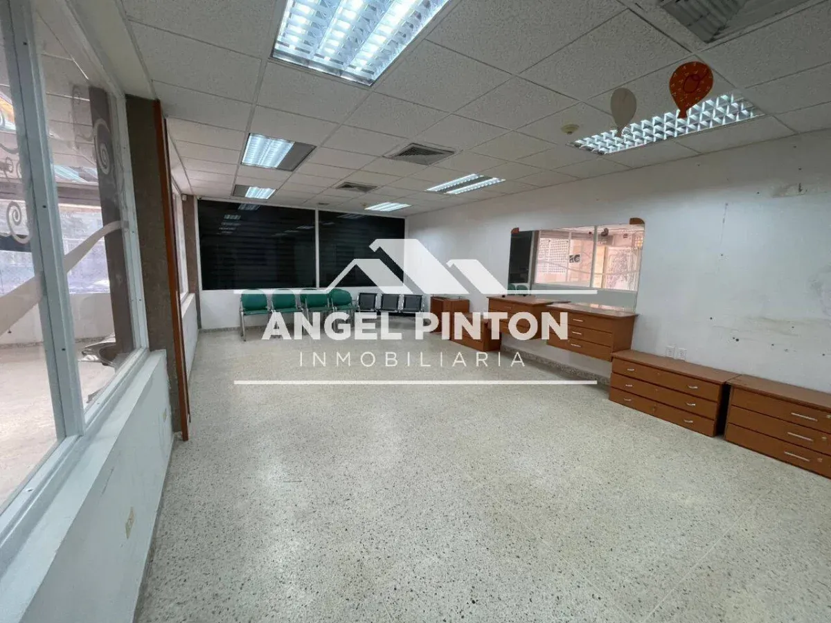 LOCAL COMERCIAL ALQUILER SAN MIGUEL MARACAIBO VENEZUELA API 9548 - 12