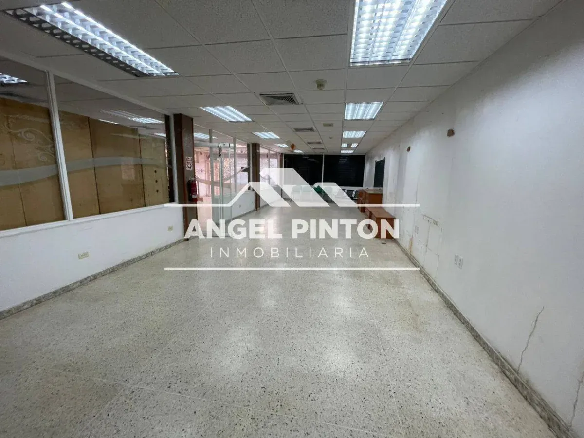 LOCAL COMERCIAL ALQUILER SAN MIGUEL MARACAIBO VENEZUELA API 9548 - 15