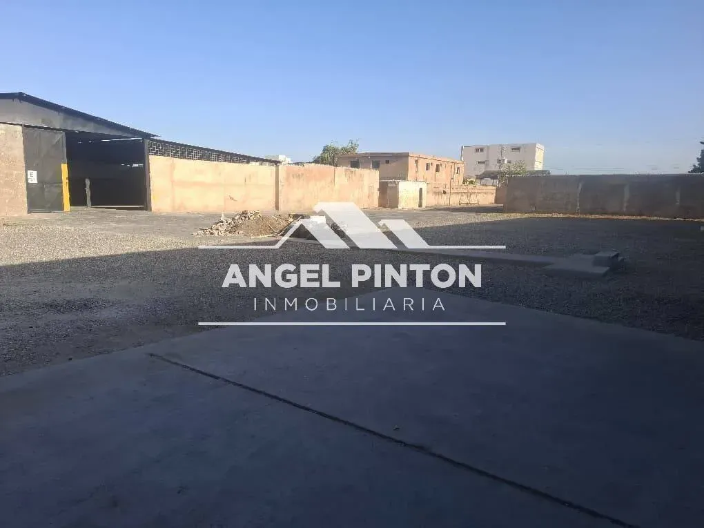 GALPONES EN VENTA SECTOR ANDRES ELOY BLANCO MARACAIBO VENEZUELA API 9607 - 5