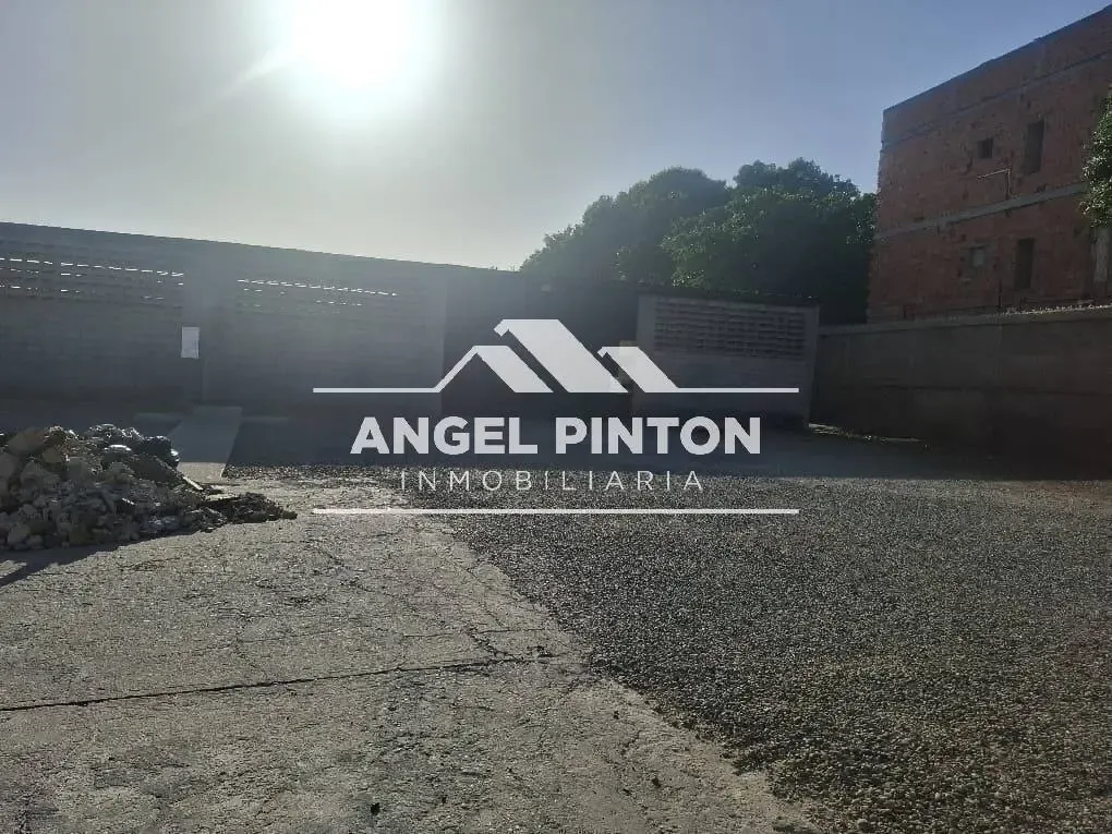 GALPONES EN VENTA SECTOR ANDRES ELOY BLANCO MARACAIBO VENEZUELA API 9607 - 10