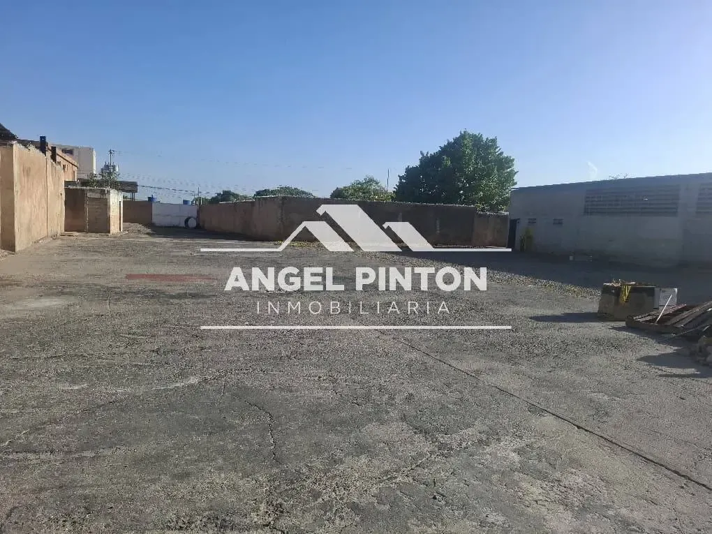 GALPONES EN VENTA SECTOR ANDRES ELOY BLANCO MARACAIBO VENEZUELA API 9607 - 13