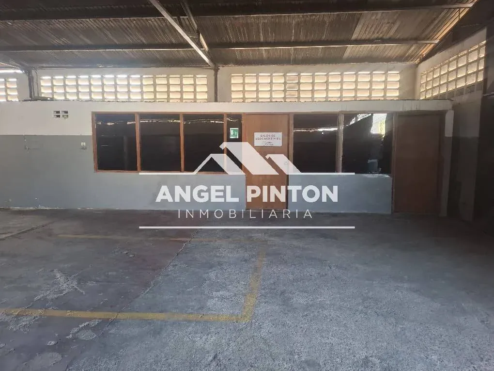 GALPONES EN VENTA SECTOR ANDRES ELOY BLANCO MARACAIBO VENEZUELA API 9607 - 15